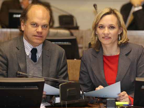Diputada Goic y Senador Walker acuerdan trabajo conjunto para potenciar leyes de excepción en zonas extremas y que éstas beneficien en mayor medida a los trabajadores